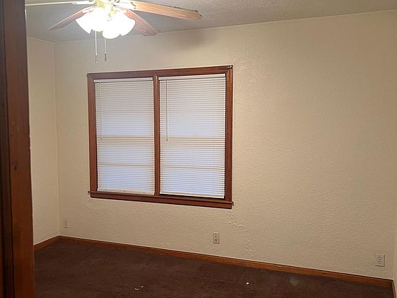 5th image of 5924 E 9th St