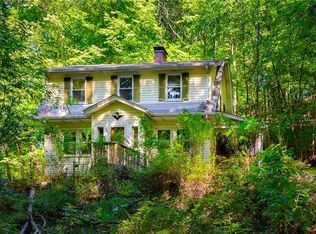 105 Wayne St, Aliquippa, PA 15001