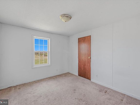 20th image of 1420 Eppinger Rd