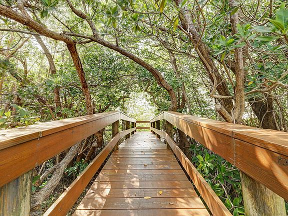 2nd image of 5059 N HIGHWAY A1A #206