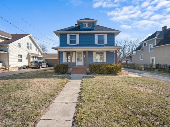 5804 Summit St, Sylvania, OH 43560