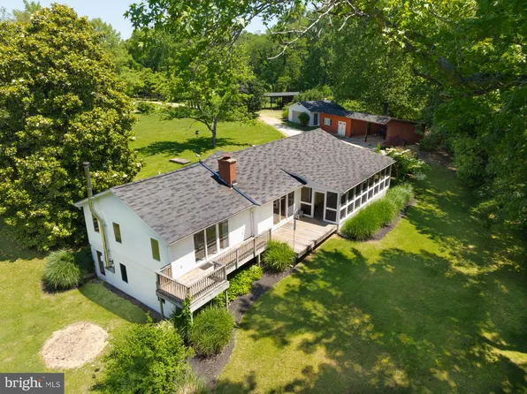 21821 Rosebank Ct, Leonardtown, MD 20650