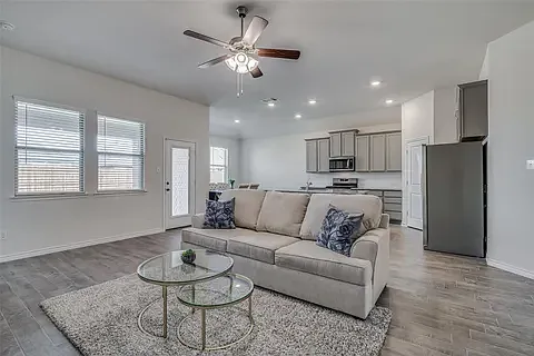 10423 Fountain Gate St — Photo 17