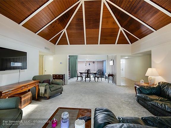 5th image of 5108 Bayberry Ln
