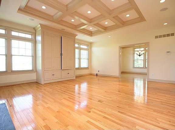 5th image of 114 Stirling Ln