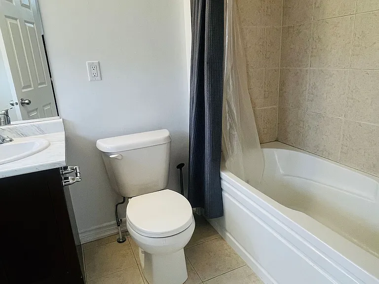 1040 Elton Way #5 — Photo 24
