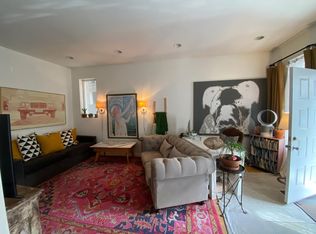 2614 W Augusta Blvd, Chicago, IL 60622