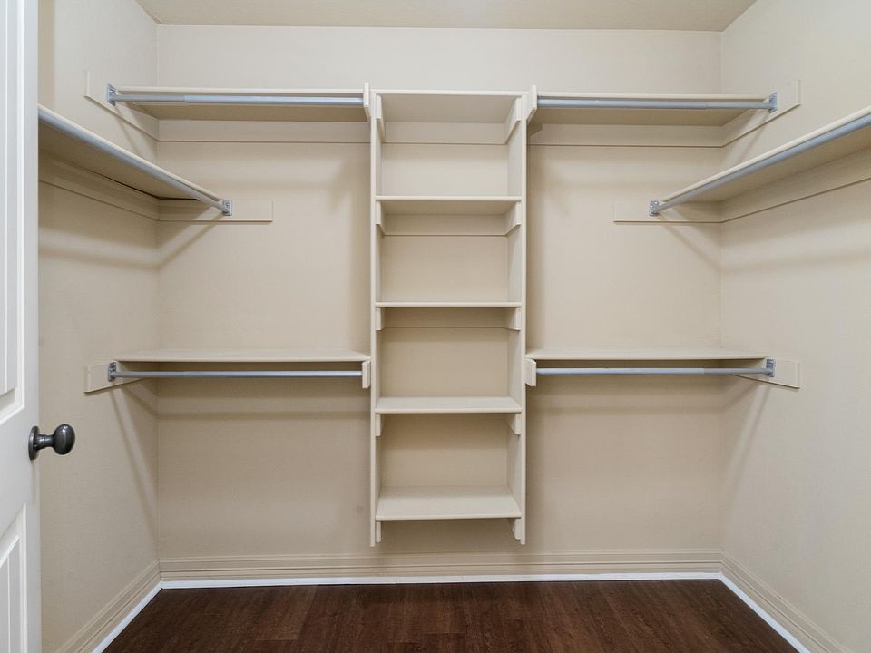1st image of 2413 S 15th Pl