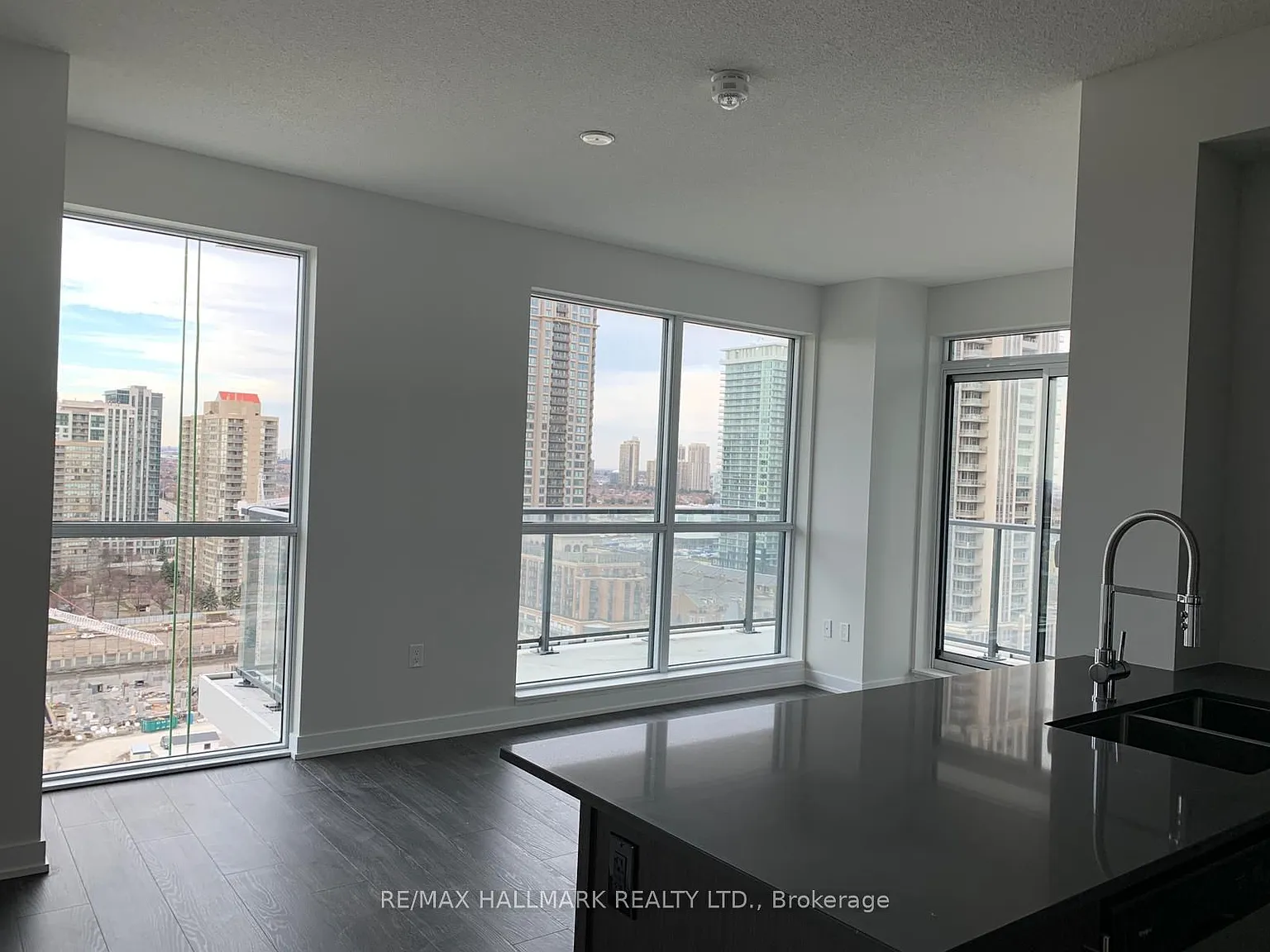 2 bed, $2,680 — Photo 1