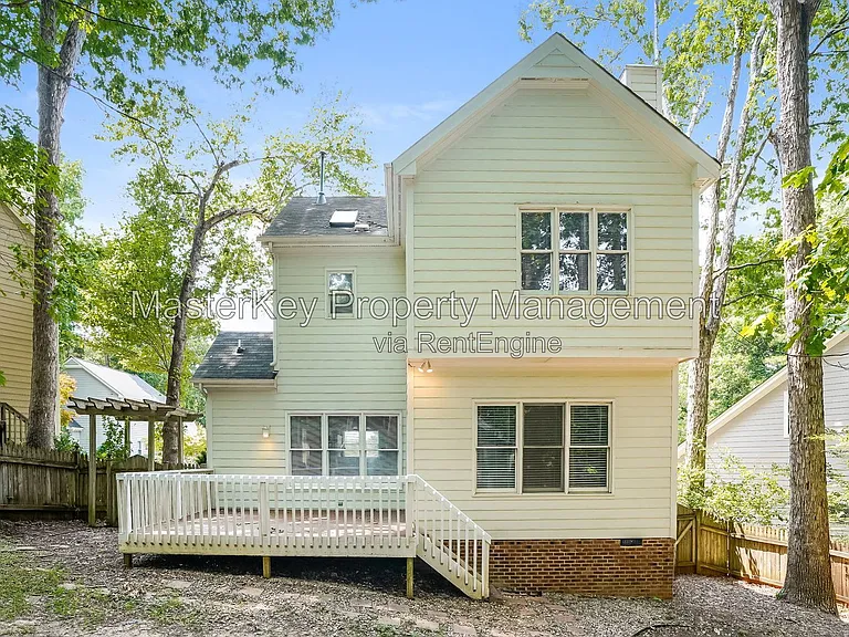 1600 Nesfield Pl — Photo 24