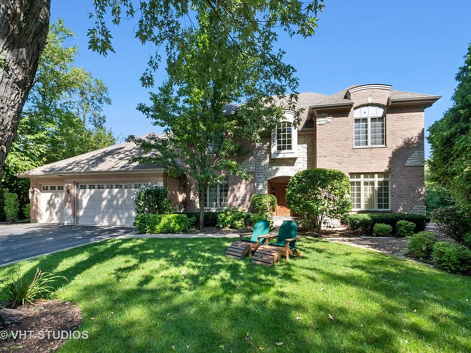 1st image of 433 Pembroke Ct