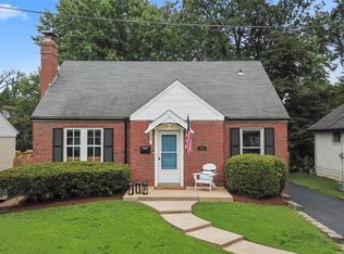 2448 Pocahontas Pl, Saint Louis, MO