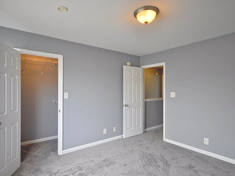 70 John Sevier Ave — Photo 28