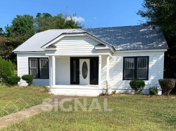 425 Oak St, Bessemer, AL 35022
