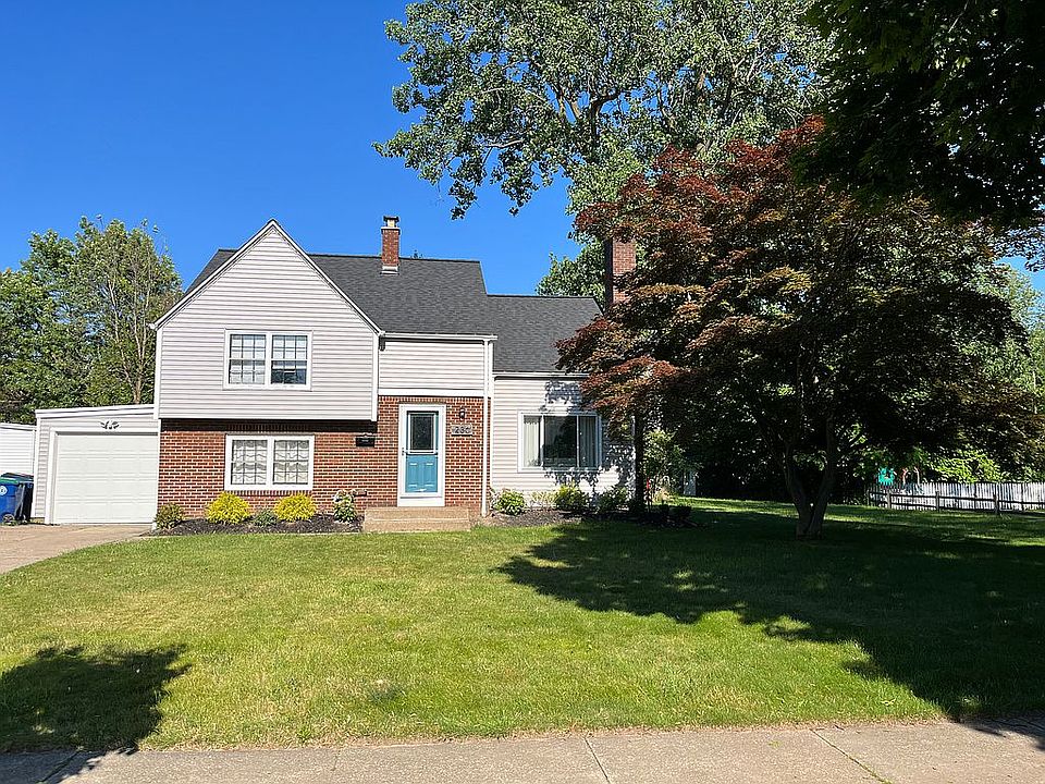 1st image of 230 Huxley Dr
