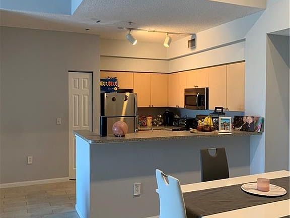 2nd image of 1105 Reserve Ct #1305