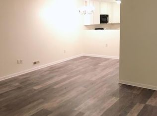 9 Stark Ct, Newark, DE 19702