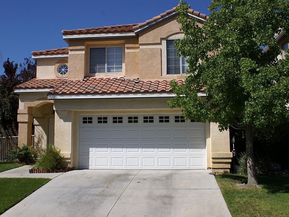 1st image of 19325 Santa Maria Dr