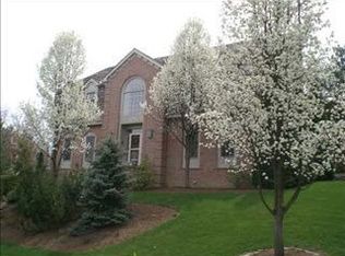 1360 High Oak Ct, Pittsburgh, PA 15241