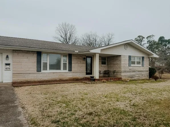 870 Sugg St, Madisonville, KY 42431