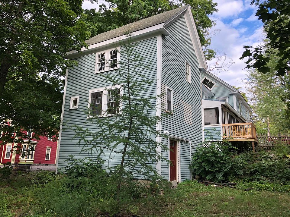View of townhouse from the back yard.