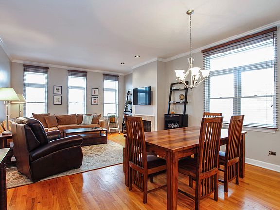 Living Room / Dining Room