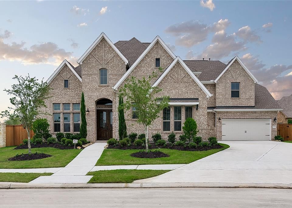 1st image of 11006 Cottonwood Shores Ct