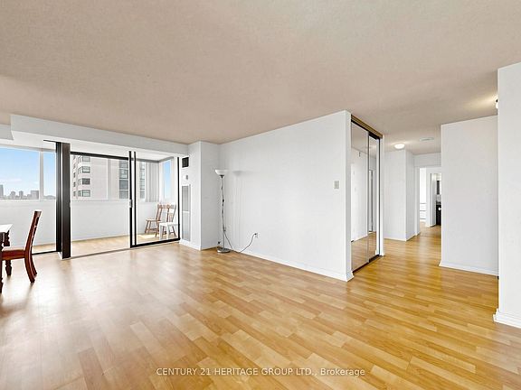 5th image of 80 Antibes Dr #1503