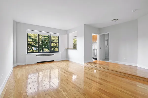 Rented by Stonehenge NYC LLC | media 1