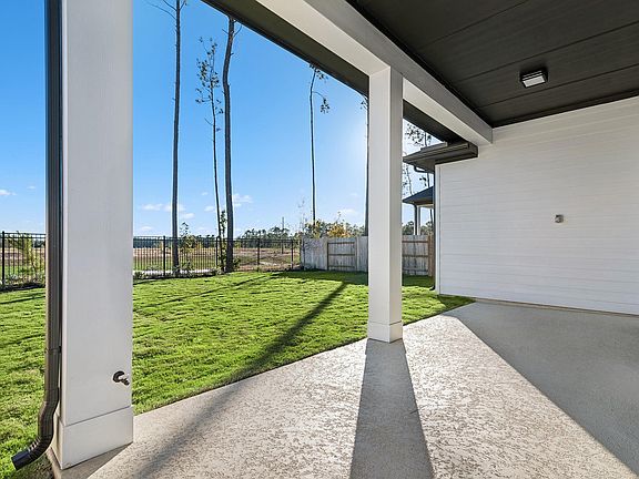 7th image of this home