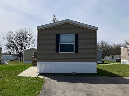 1125 Scarlet Oak E Photo 1