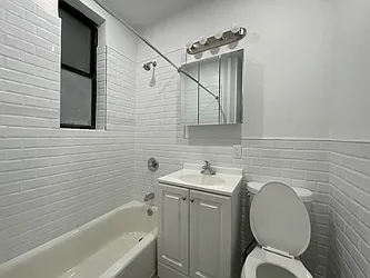 Rented by HOLTON REAL ESTATE INC.
