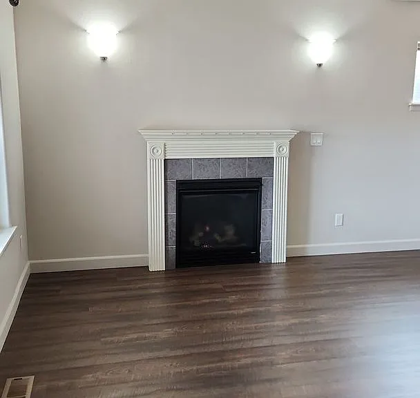 3807 Ryunkin St SE — Photo 5