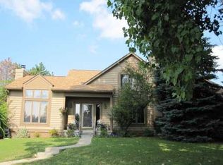 1254 Leeward Dr, Okemos, MI 48864