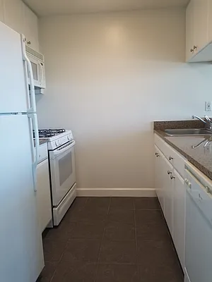 Rented by Brookfield (Funnel) | media 19