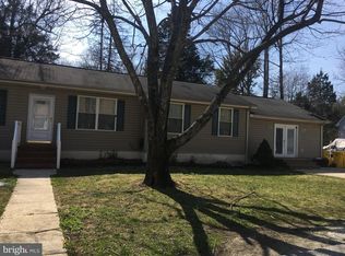 3364 Oak Dr, Edgewater, MD 21037