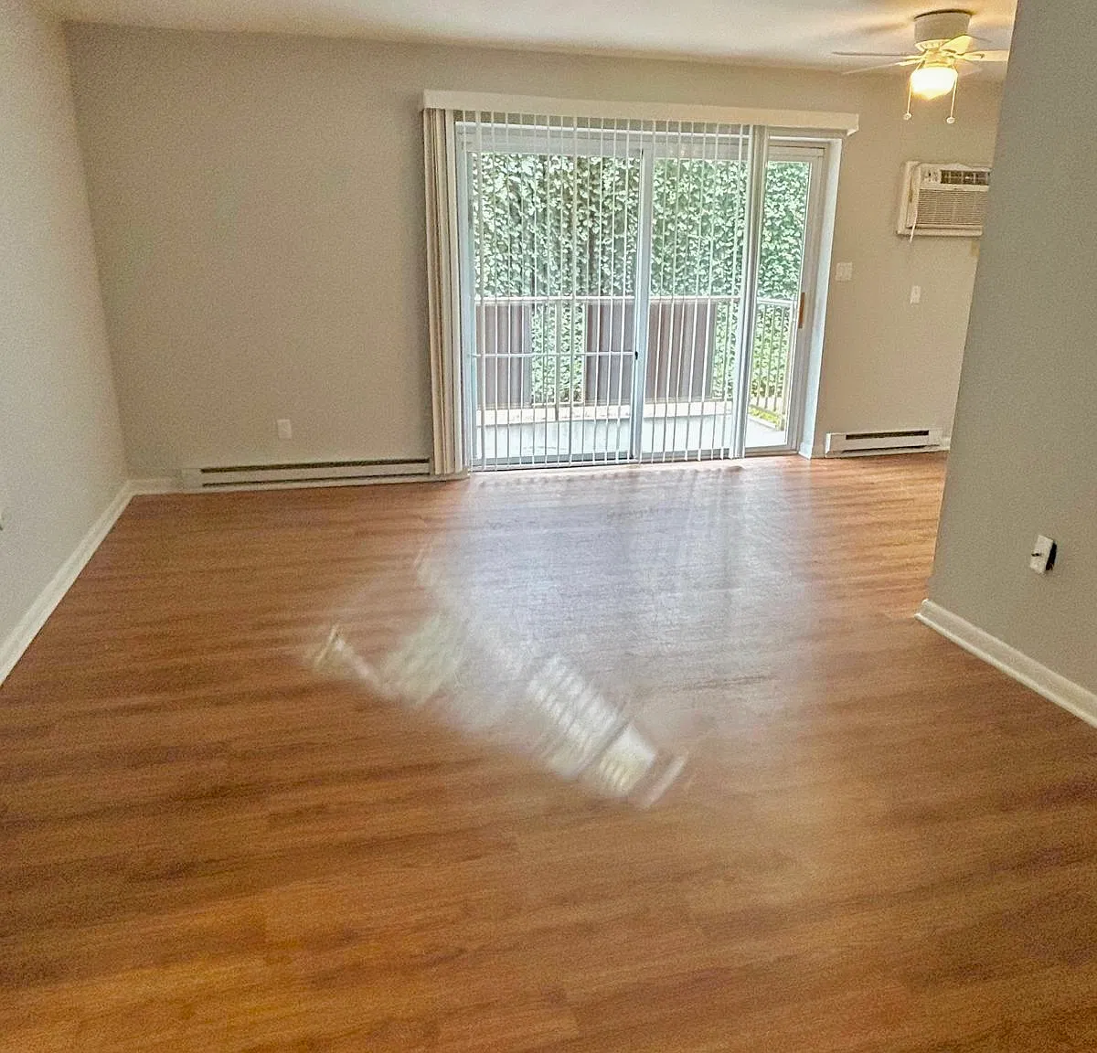 Hamilton On The Lake (Cedar Beech Apartments) — Photo 2