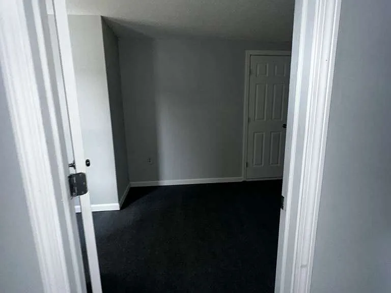 24 North St #1B — Photo 9