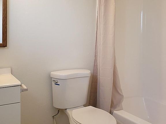 4th image of 104 Los Aguajes Ave Unit 3