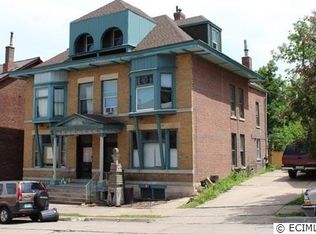 422 Loras Blvd, Dubuque, IA 52001