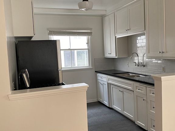 2nd image of 222 Idaho Ave #228-7