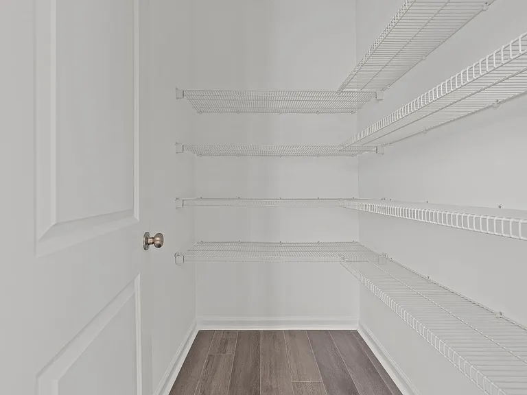 825 Basswood Glen Trl — Photo 7