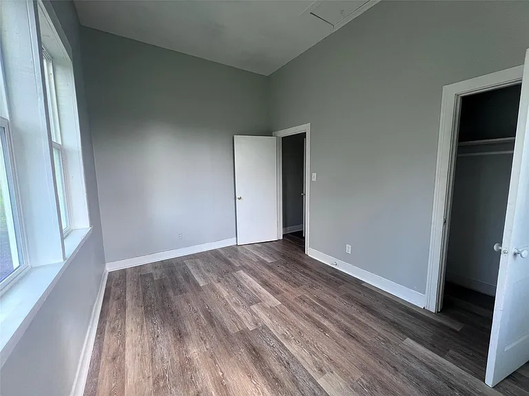 501 W Caney St — Photo 10