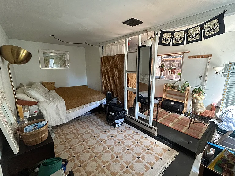 625 15th Ave E #1 — Photo 11