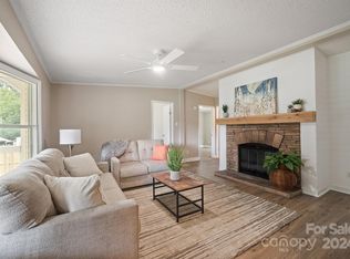 134 Amber Ln, Statesville, NC 28677