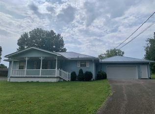 88 Green Gables Rd, Kenova, WV 25530