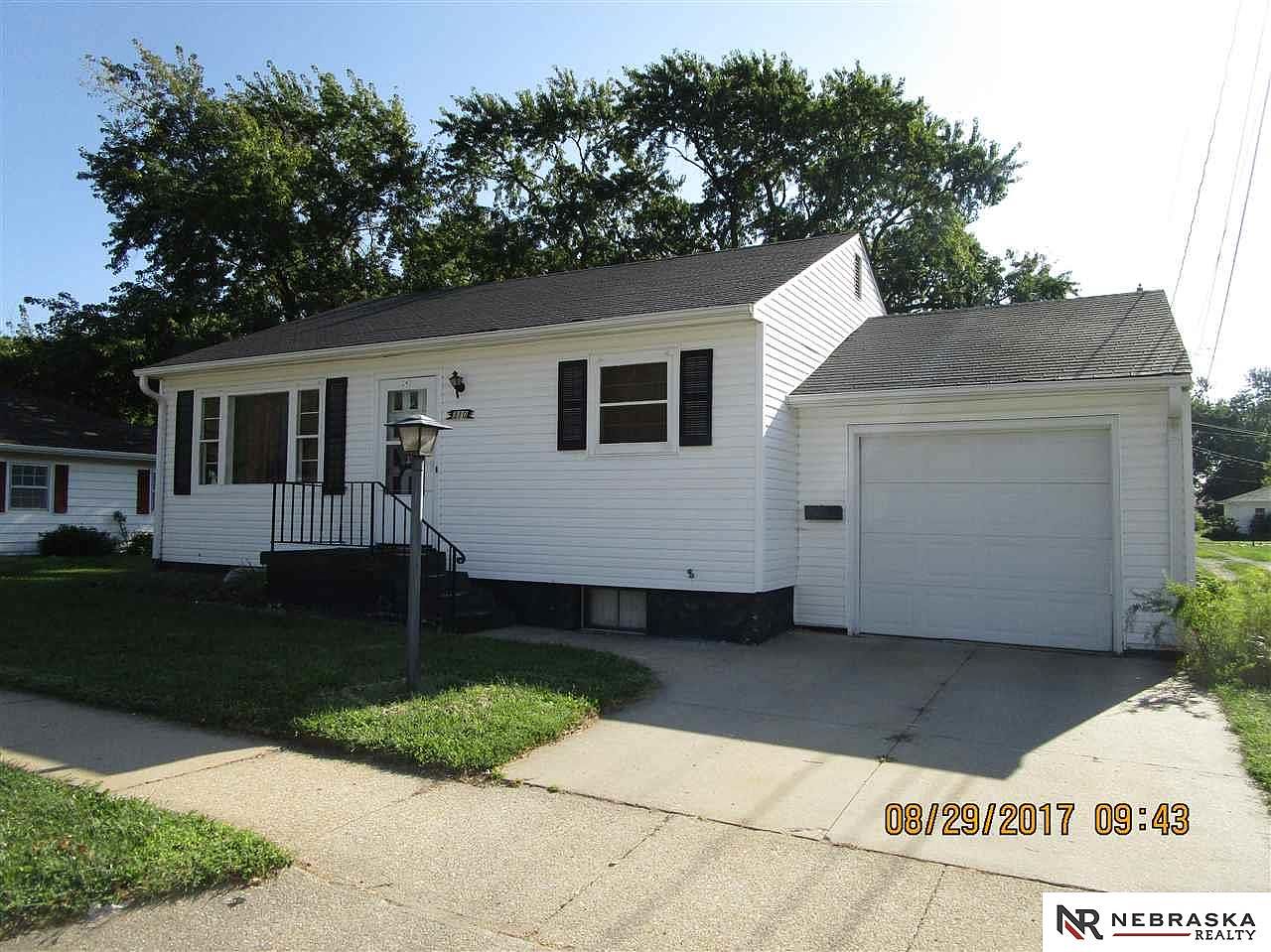 310 N 19th St Beatrice NE 68310 Zillow