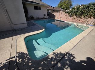 12323 Centralia St, Lakewood, CA 90715