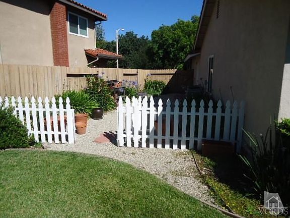 5th image of 919 Sand Piper Cir