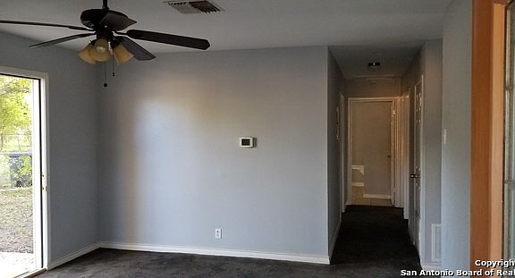 4th image of 7626 Buckboard Ln